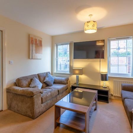 Newcastle City Centre Spacious Town House Free Parking And Wifi Εξωτερικό φωτογραφία