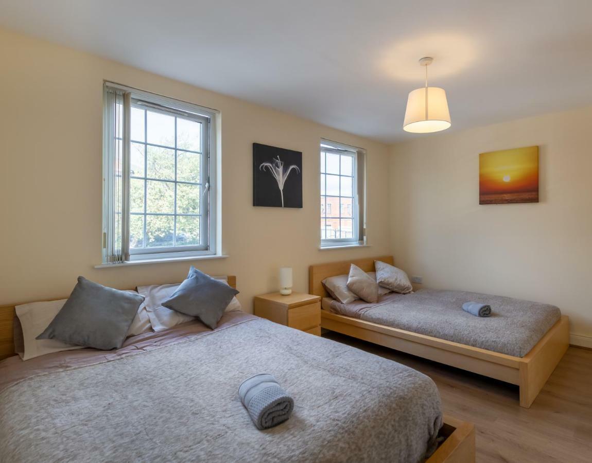Newcastle City Centre Spacious Town House Free Parking And Wifi Εξωτερικό φωτογραφία