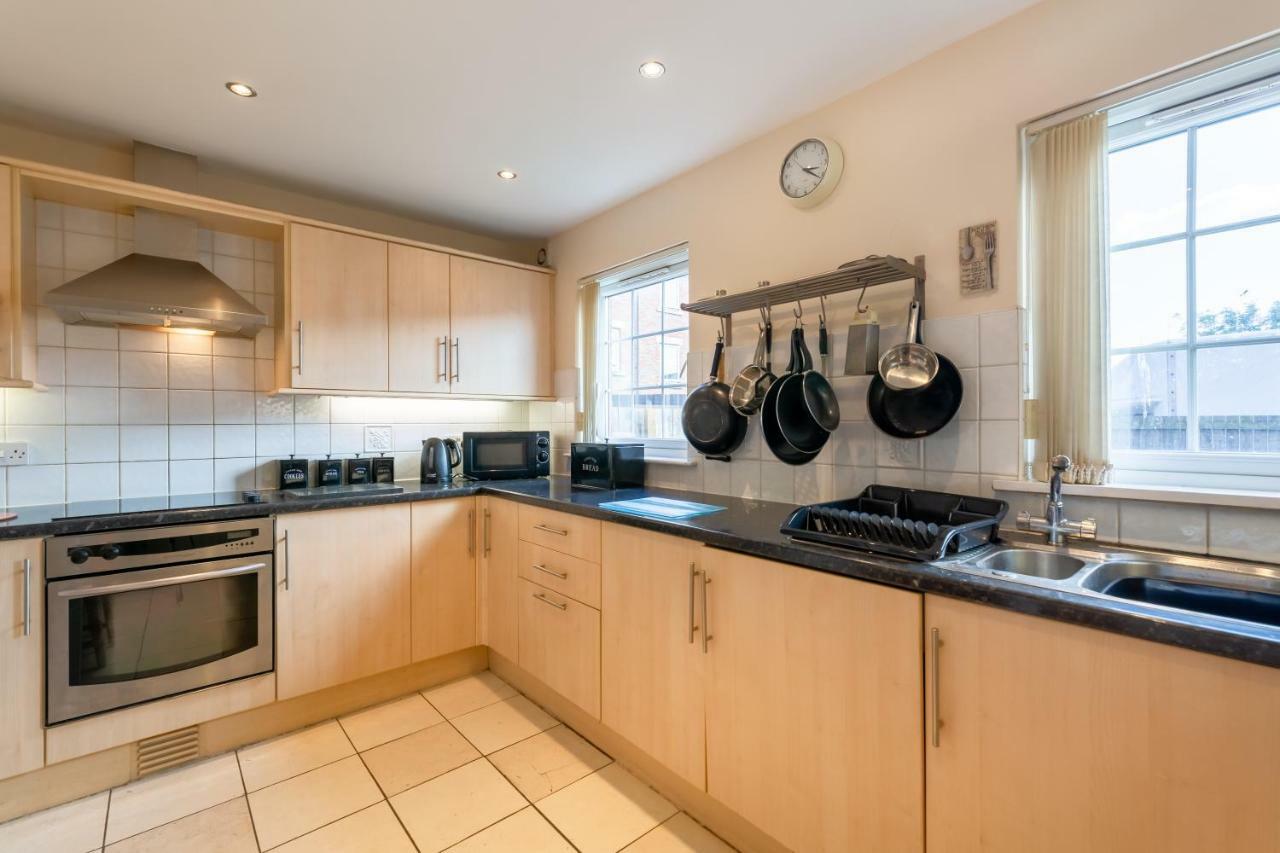 Newcastle City Centre Spacious Town House Free Parking And Wifi Εξωτερικό φωτογραφία